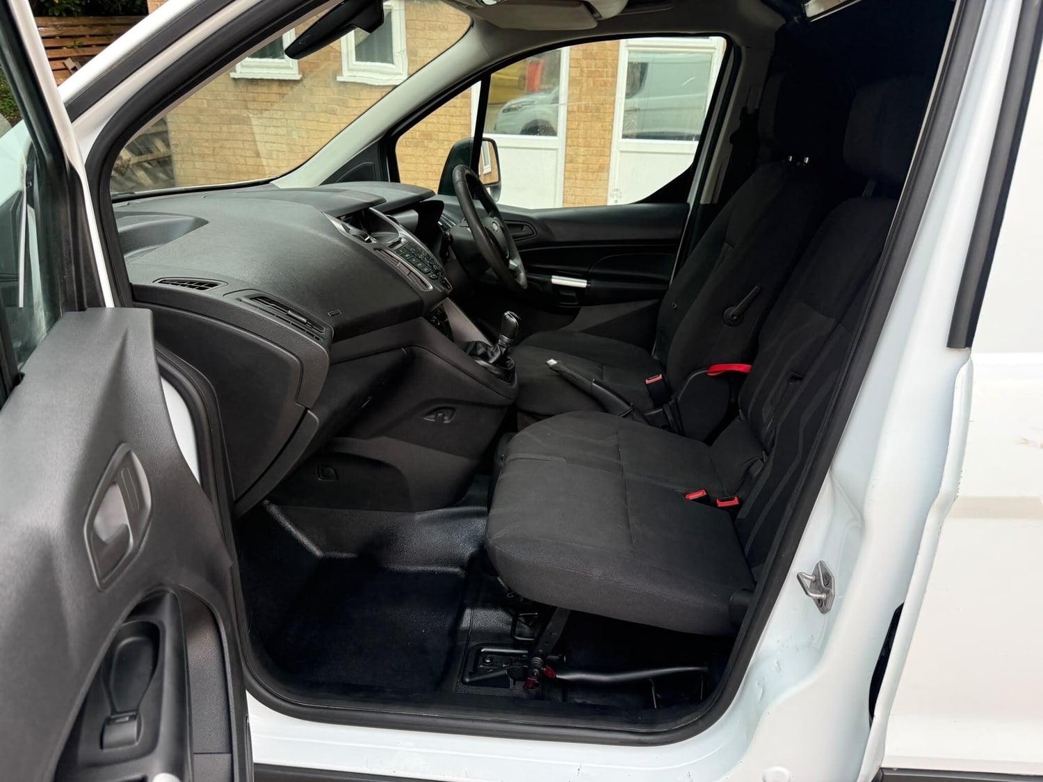 Ford Transit Connect 2015 - Vans & Commercial Vehicles in Peterborough