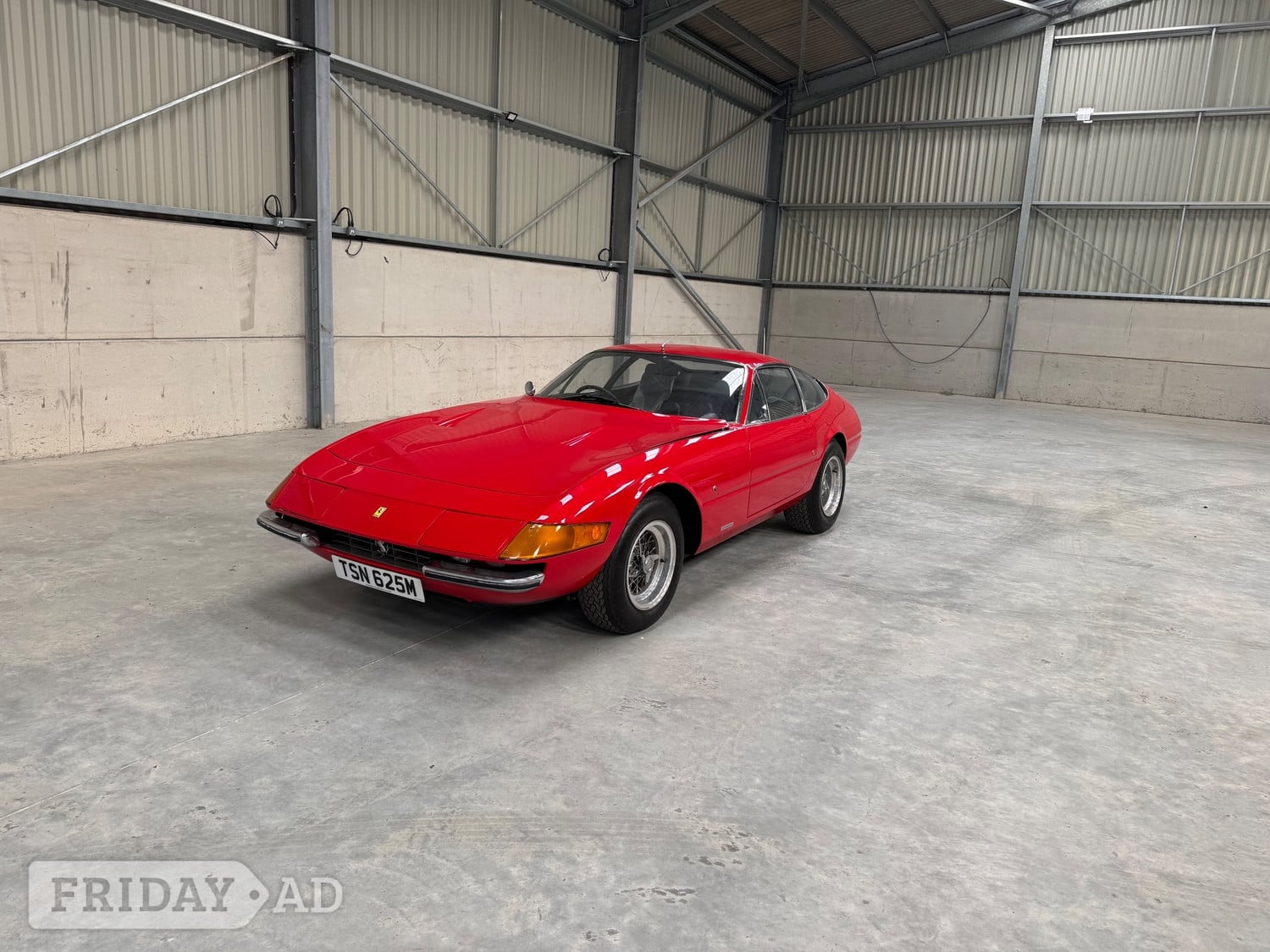 [ berth ]Ferrari 365GTB/4 Daytona