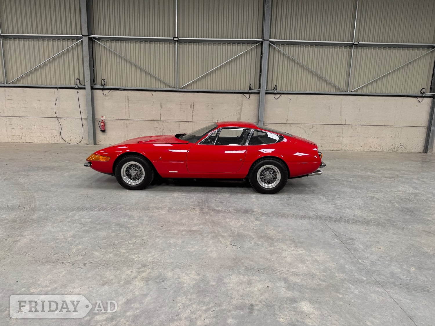 Ferrari 365GTB/4 Daytona 1974 - Cars in Henley-On-Thames