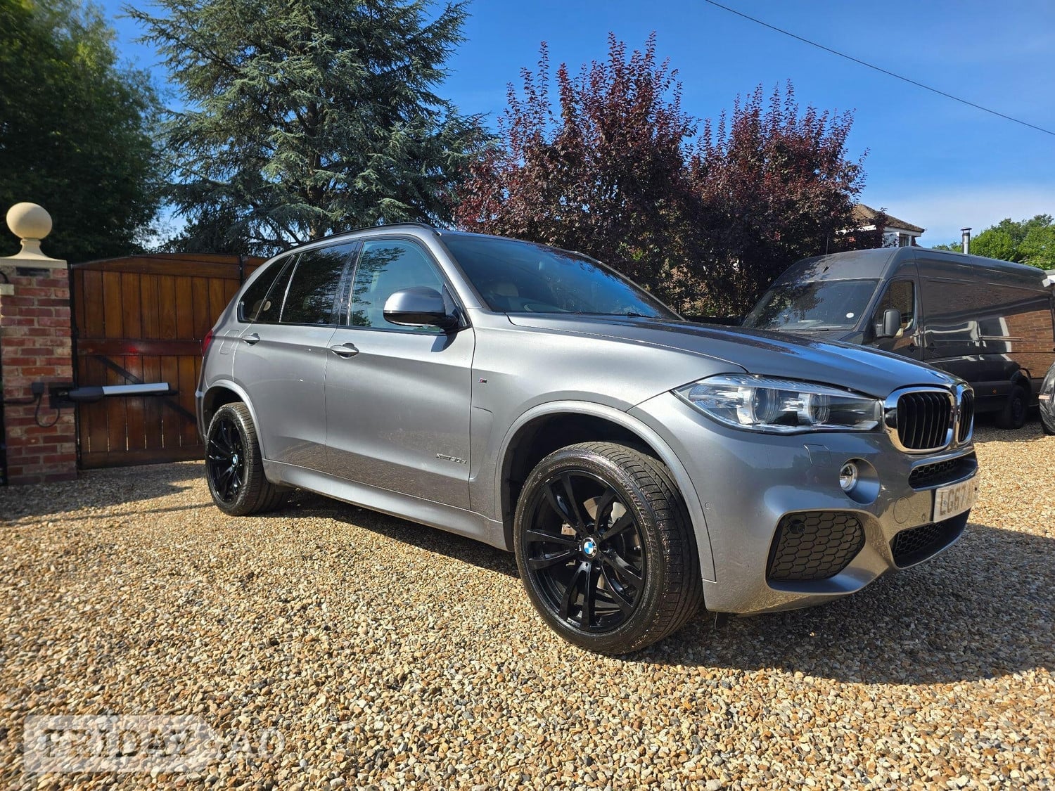 BMW X5 2017 in Aldershot