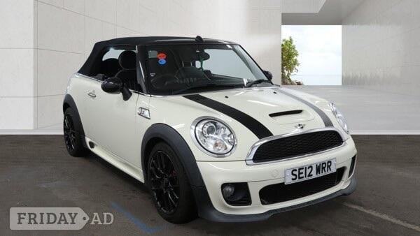 Mini Convertible 2012 in Slough