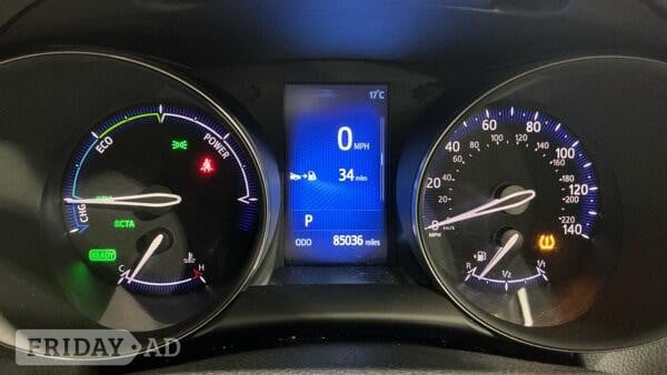 Toyota C-HR 2017 - Cars in Havering