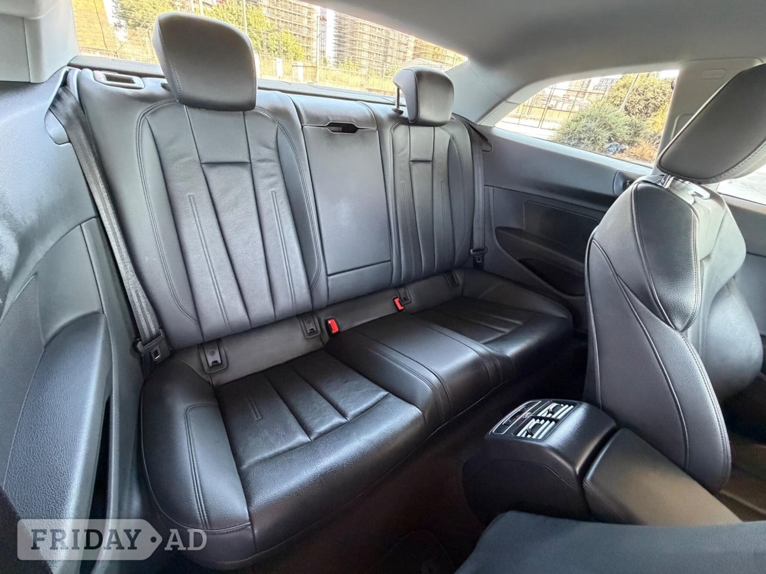 [ berth ]Audi A5