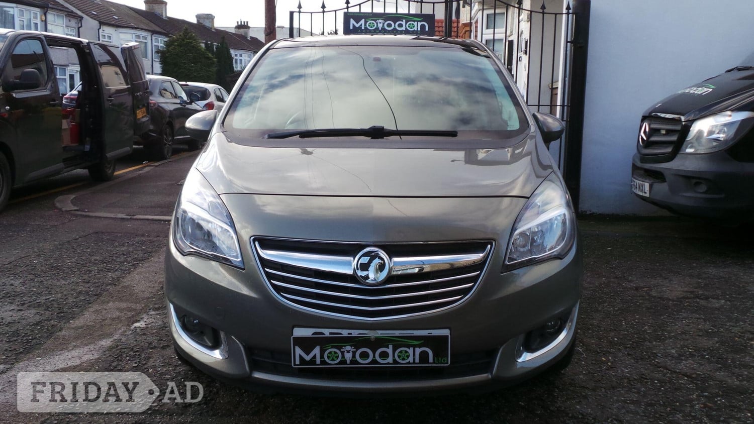 [ berth ]Vauxhall Meriva