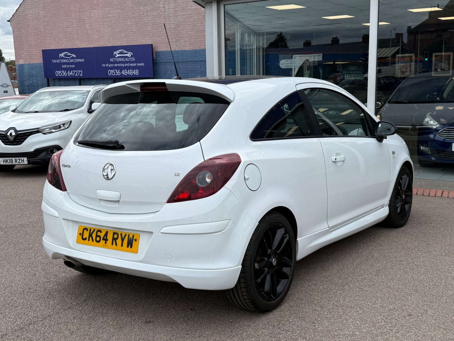 [ berth ]Vauxhall Corsa