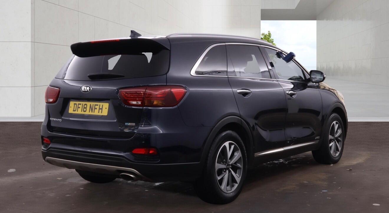 Kia Sorento 2018 - Cars in Crawley