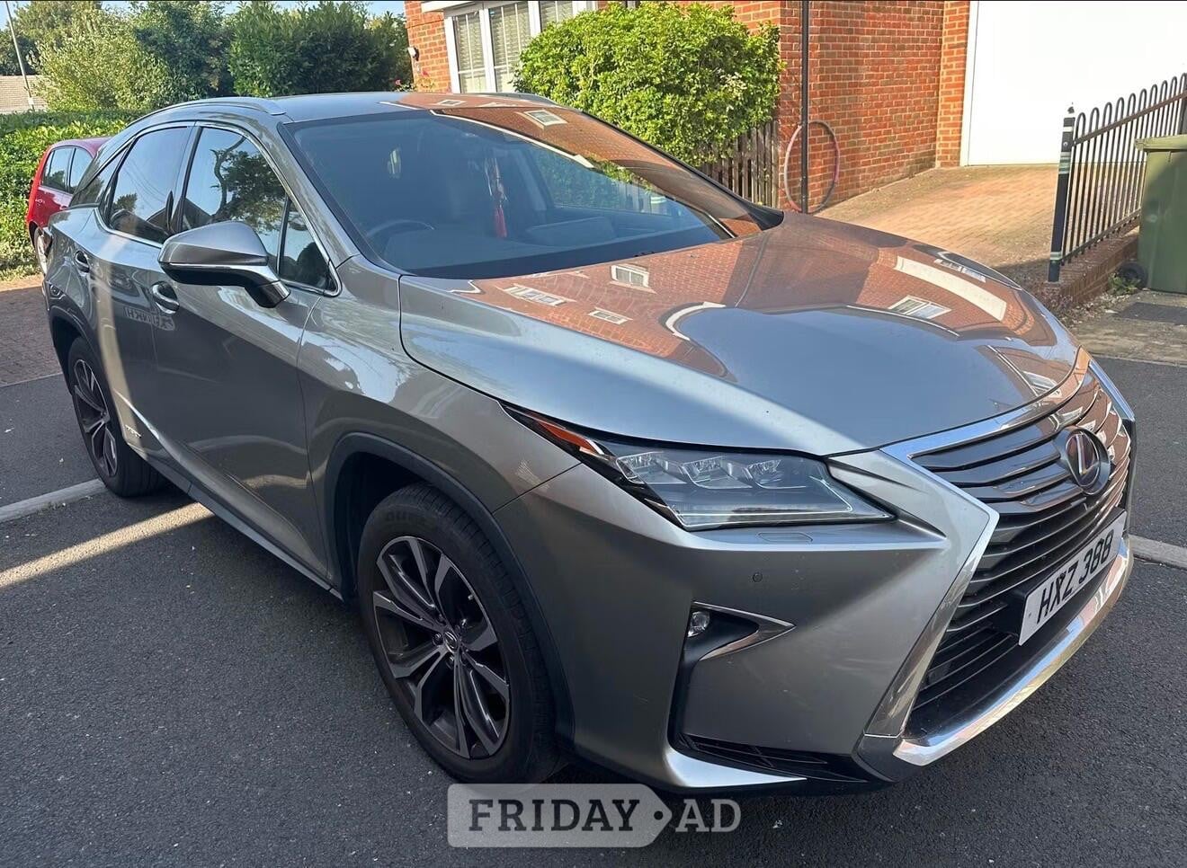 Lexus RX 2017 in Havering