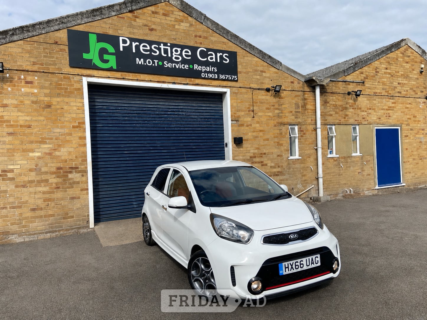 Kia Picanto 2016 in Worthing