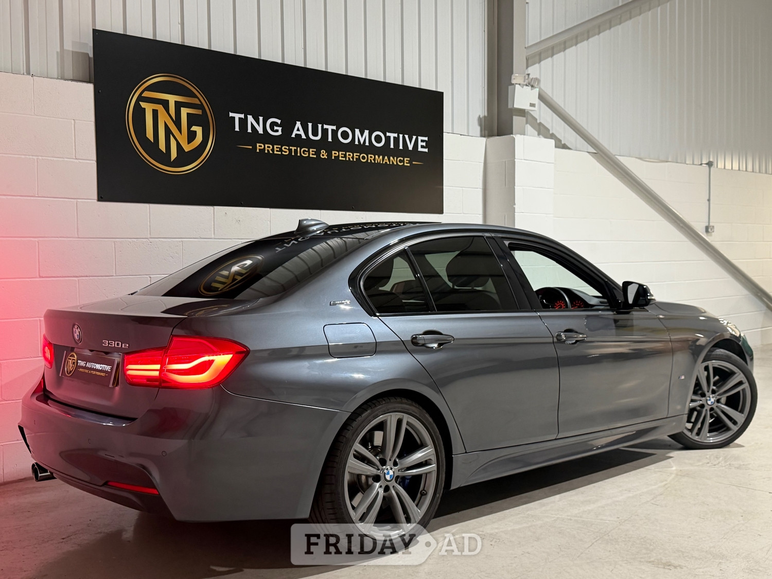 [ berth ]BMW 3 Series
