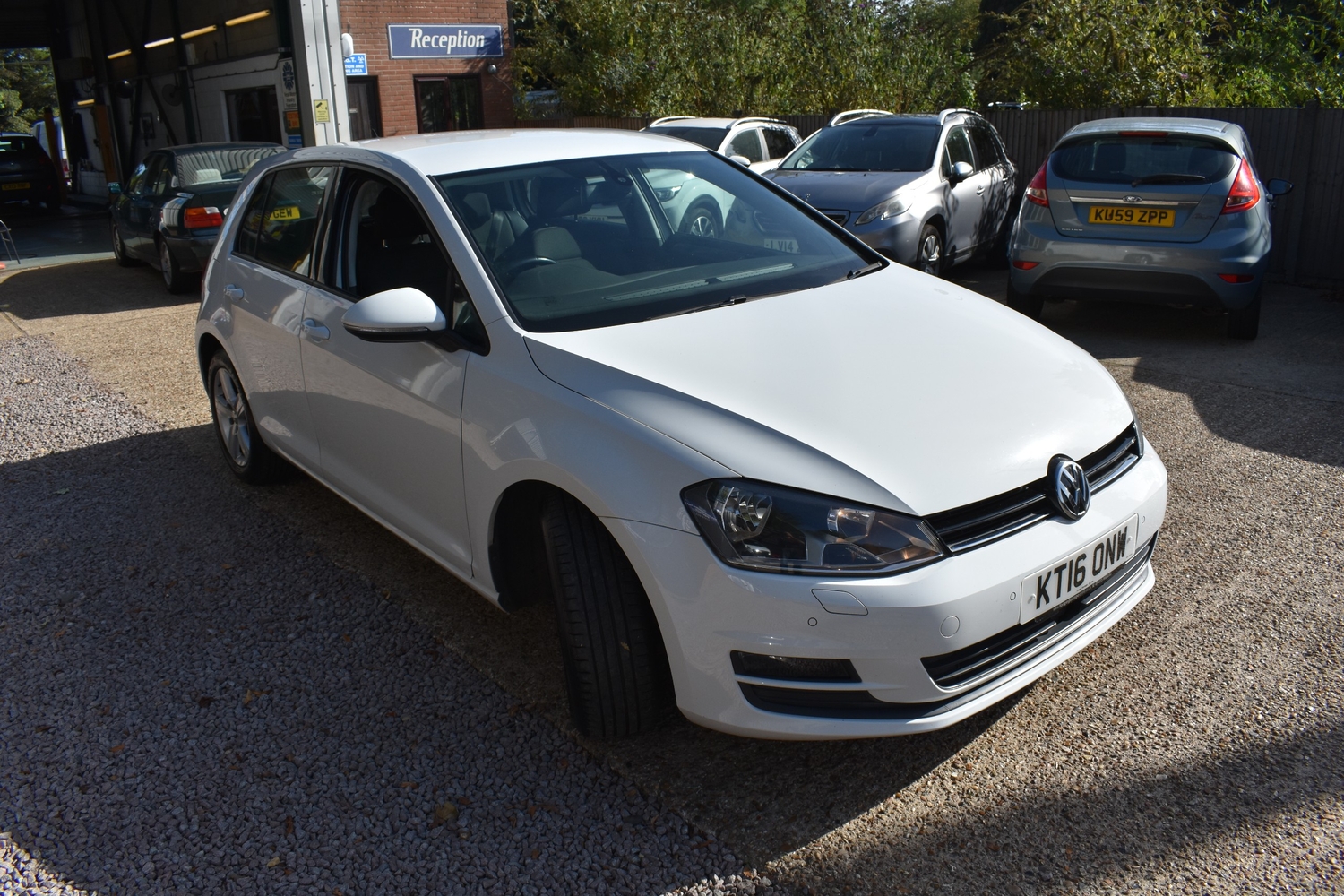 [ berth ]Volkswagen Golf