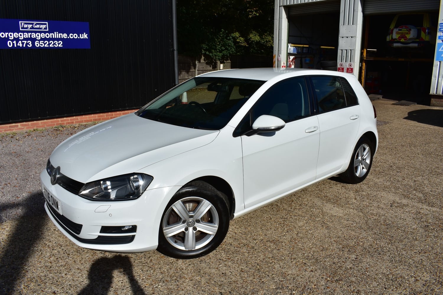 Volkswagen Golf 2016 - Cars