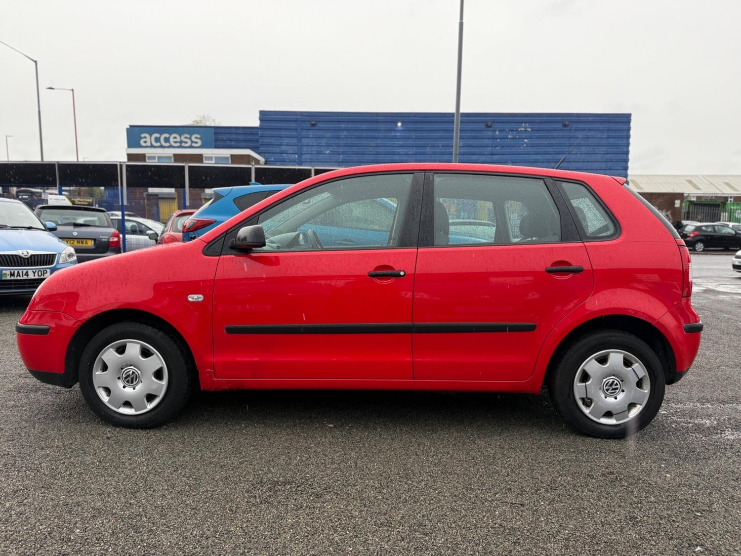 Volkswagen Polo 2003 - Cars in Birmingham