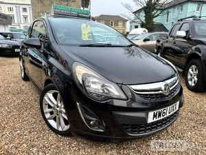 [ berth ]Vauxhall Corsa