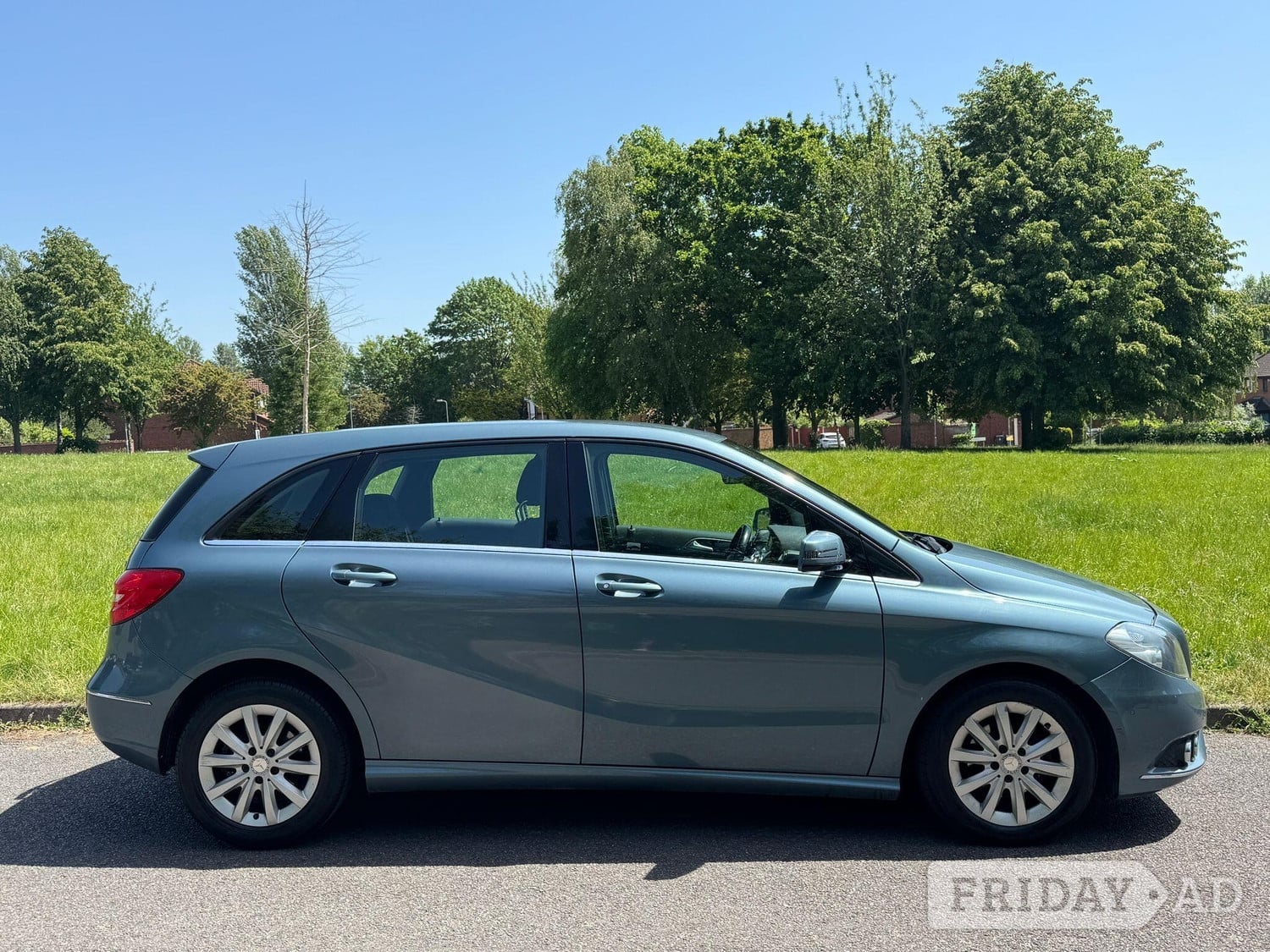 Mercedes-Benz B Class 2013 - Cars