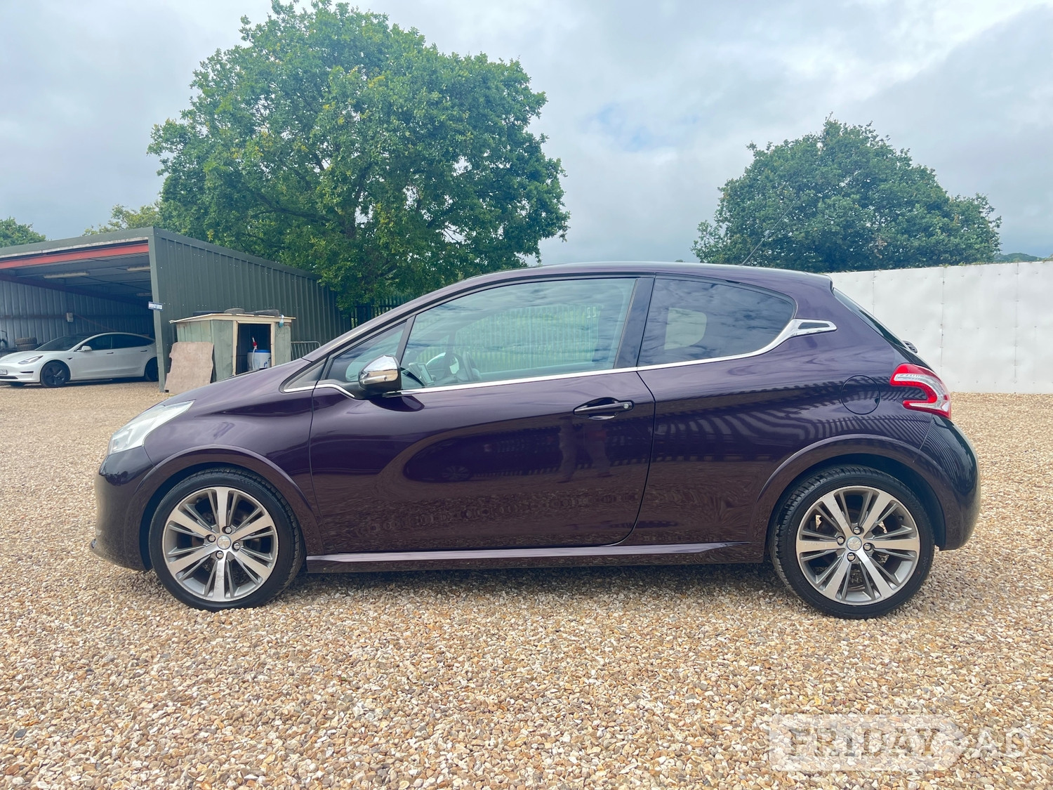 Peugeot 208 2013 - Cars