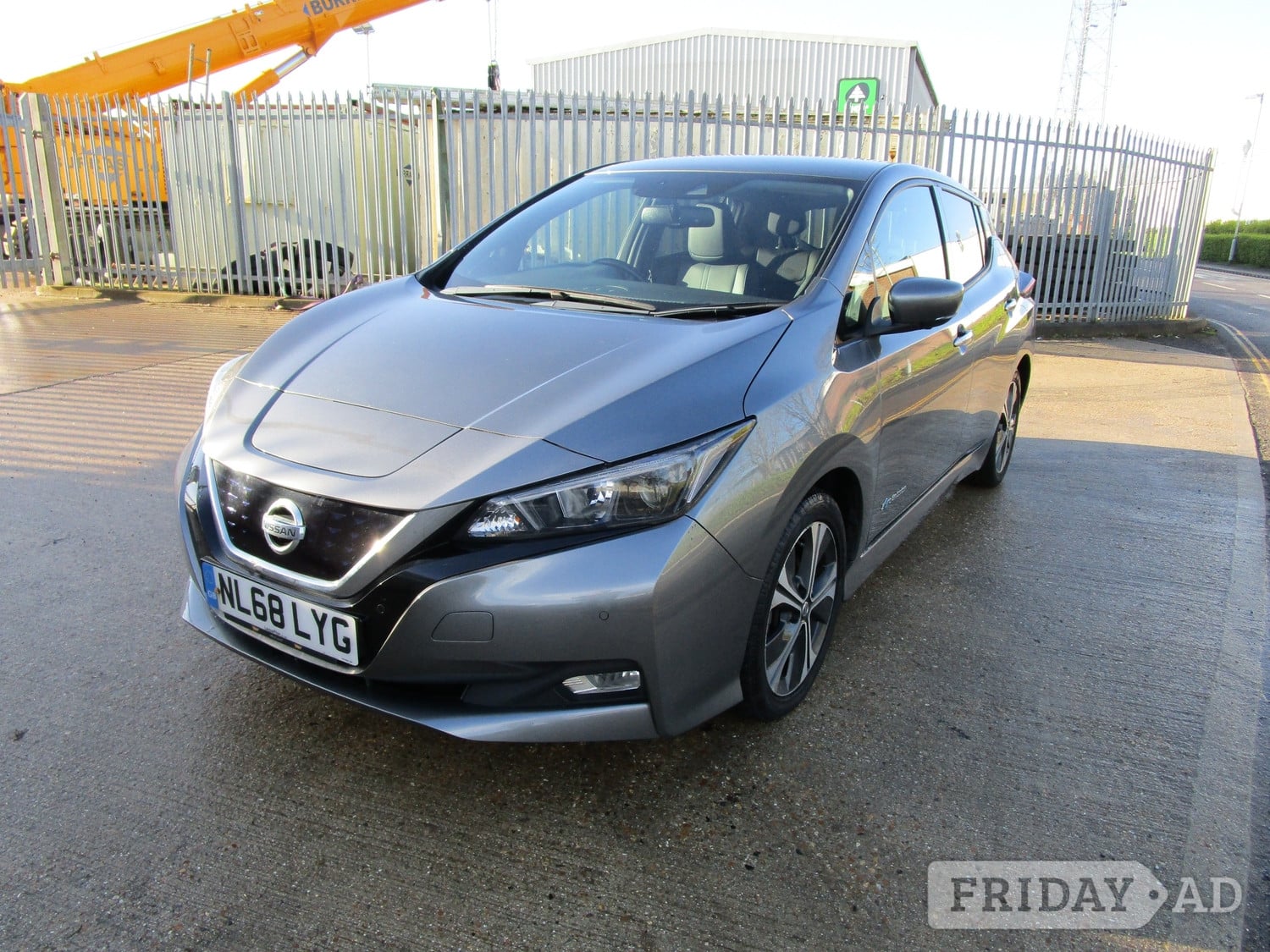 [ berth ]Nissan LEAF