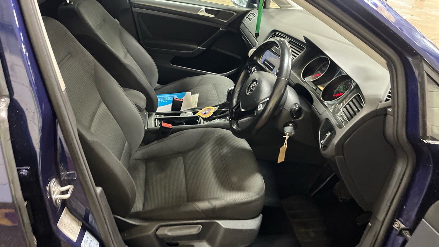 [ berth ]Volkswagen Golf