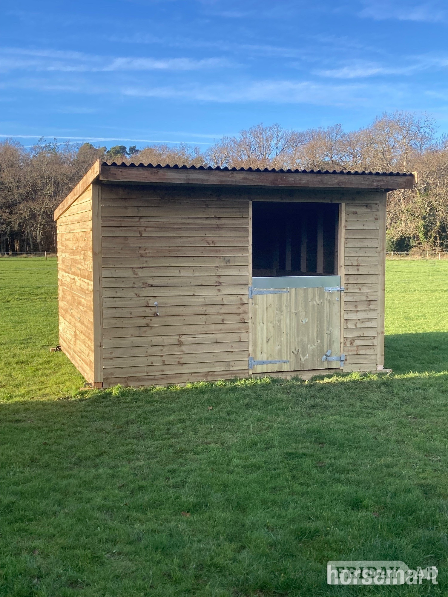 12'x12’ Mobile field shelter/stable  in King's Lynn