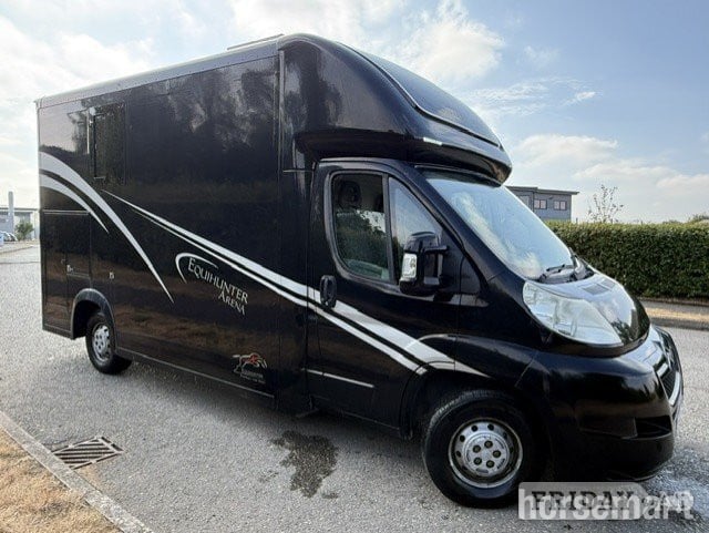 Equihunter Long Stall Model Citroen relay  Horsebox in Banbury