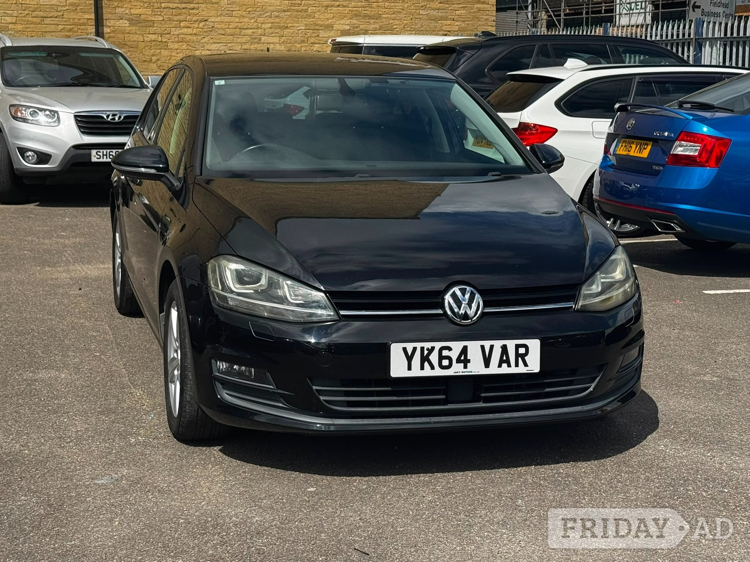 Volkswagen Golf 2015 - Cars