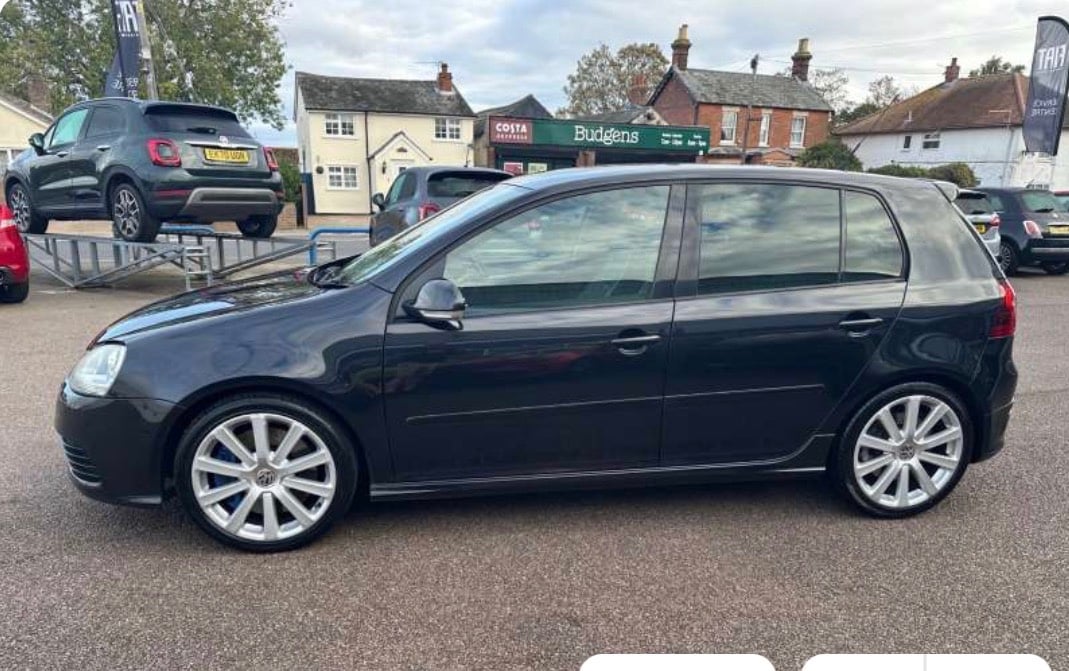 Volkswagen Golf 2008 - Cars