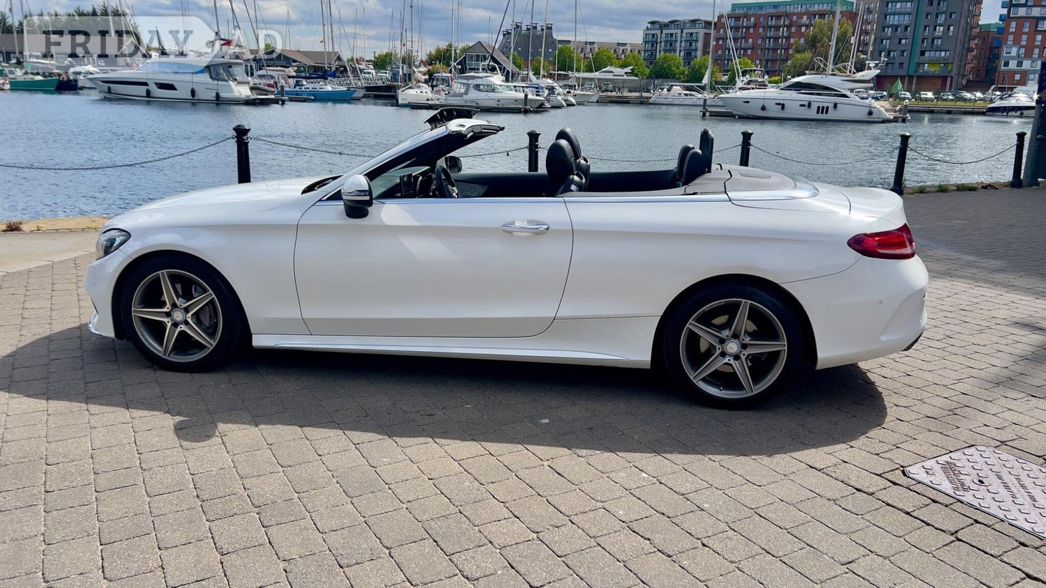[ berth ]Mercedes-Benz C Class