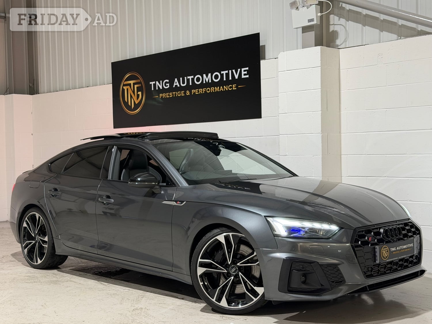 Audi S5 2020 in Croydon