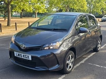 Toyota Yaris 2015
