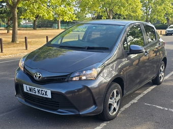 Toyota Yaris 2015