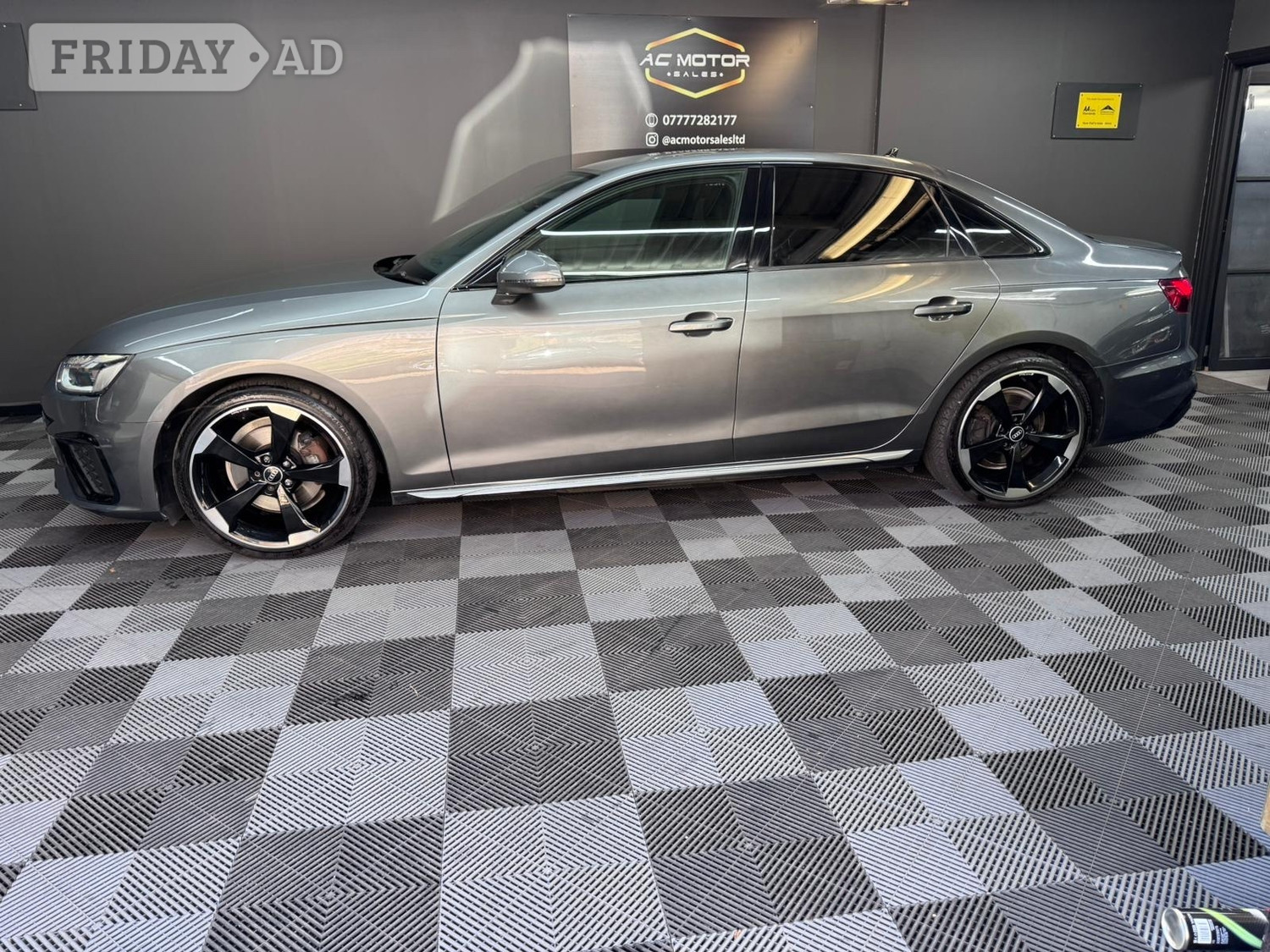 Audi A4 2021 - Cars