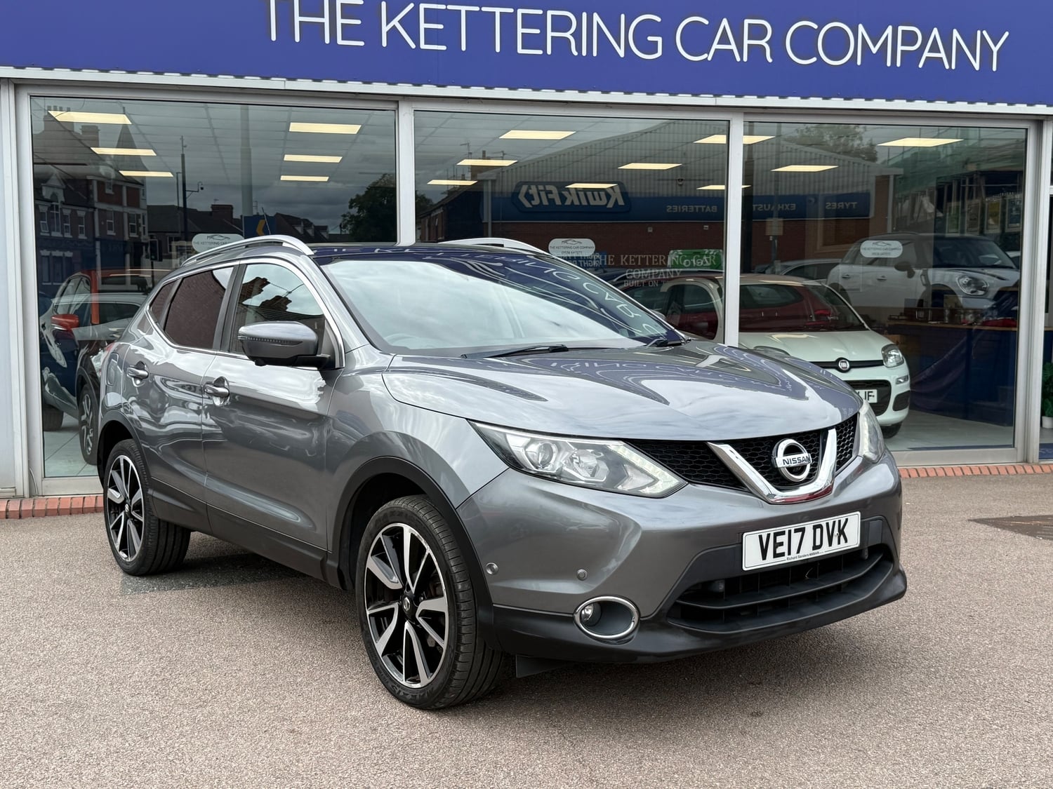 Nissan Qashqai 2017 in Kettering