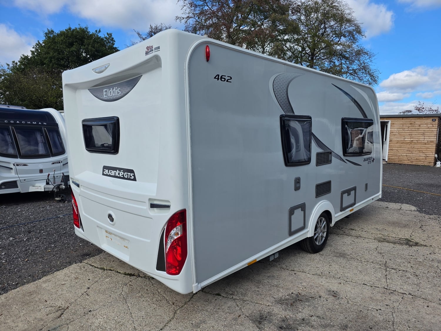[ berth ]Elddis Avante 462