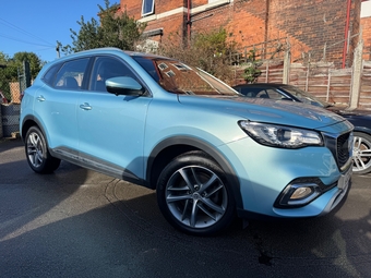 MG HS 2021