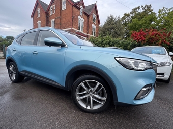 MG HS 2021