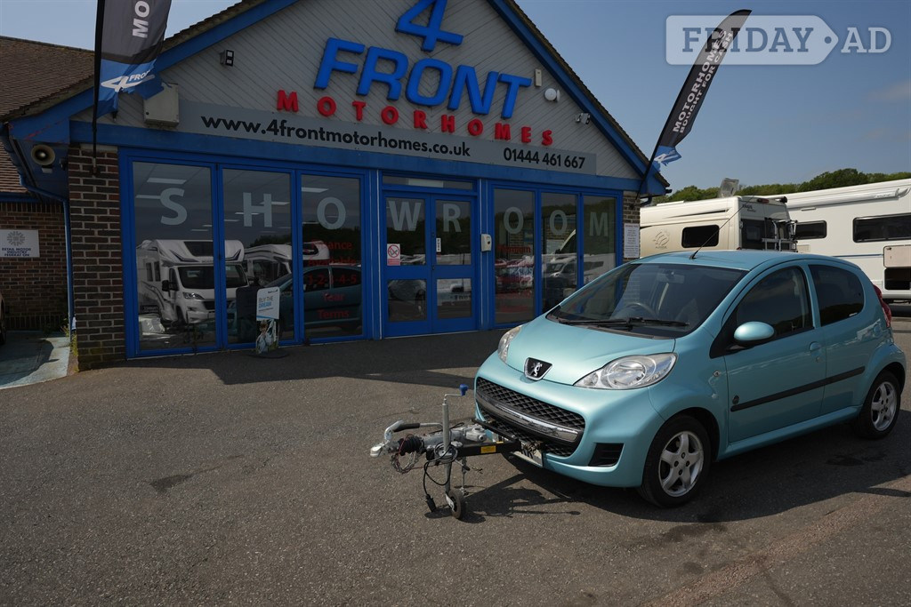Peugeot , (2011) in Haywards Heath