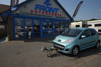 Peugeot , (2011)