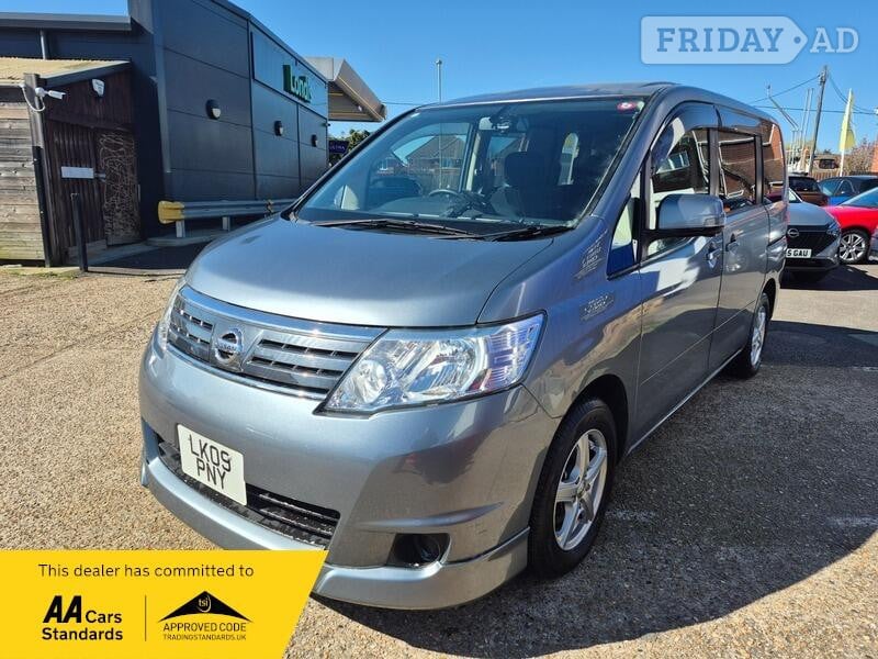 [ berth ]Nissan Serena