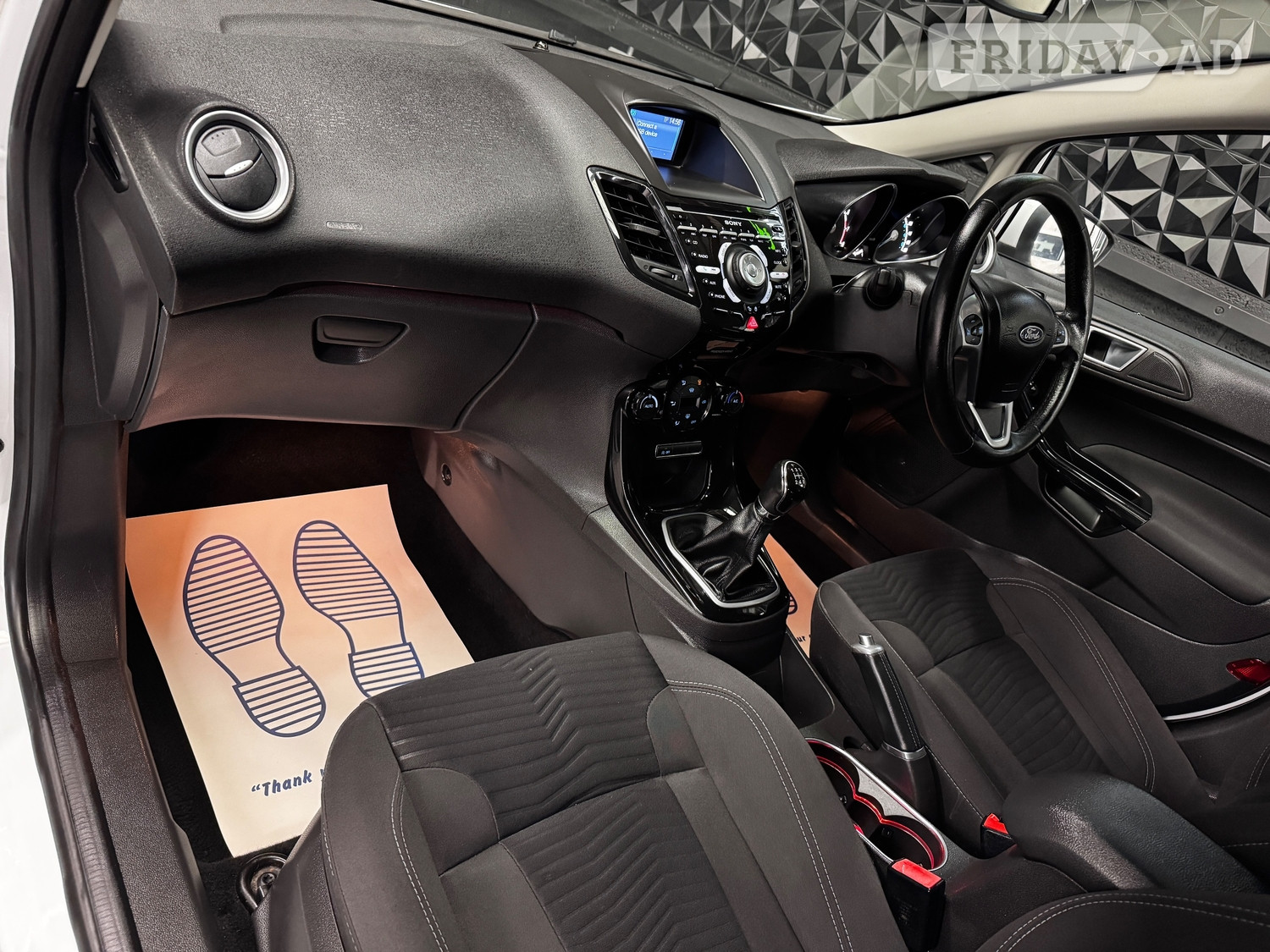 [ berth ]Ford Fiesta