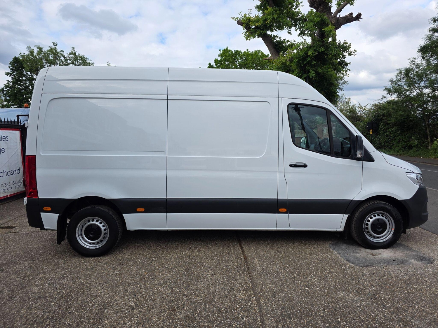 Mercedes-Benz Sprinter Hounslow