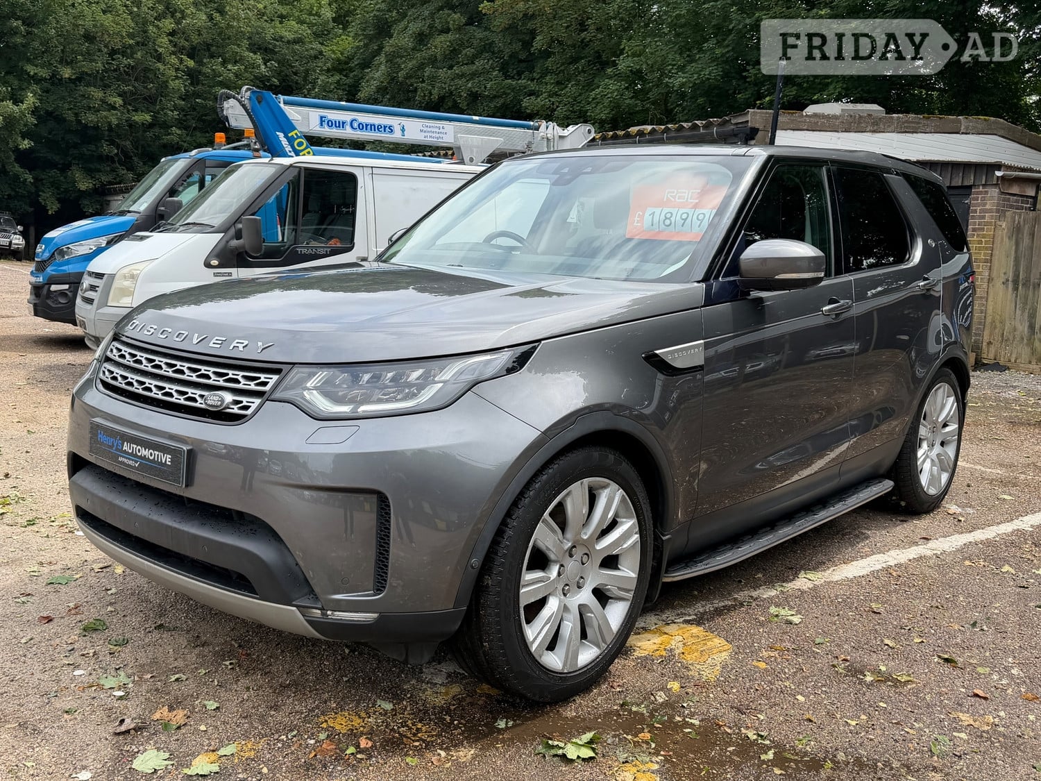 Land Rover Discovery Newport