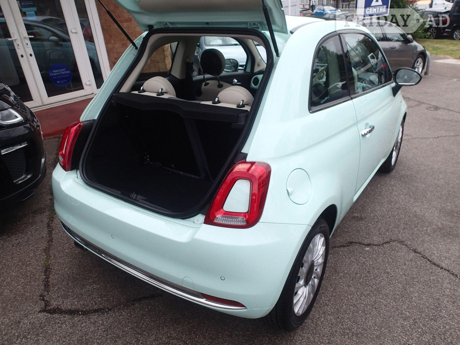 Fiat 500 2018 - Cars