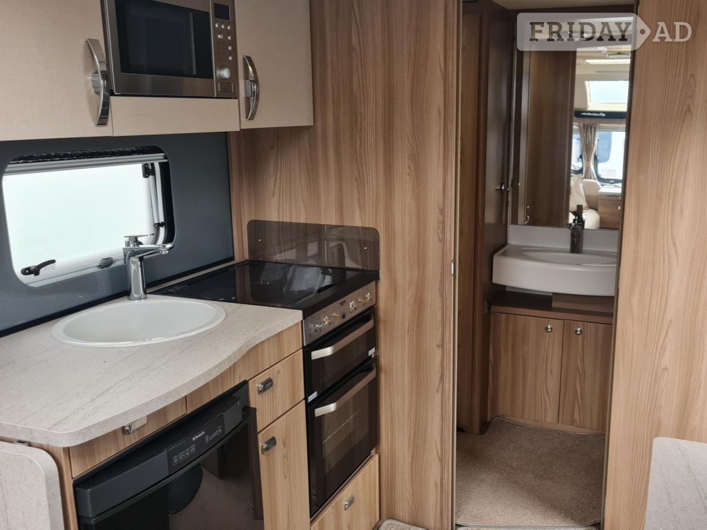 Swift Challenger EVO 480 2016 - Motorhomes & Caravans in Highbridge