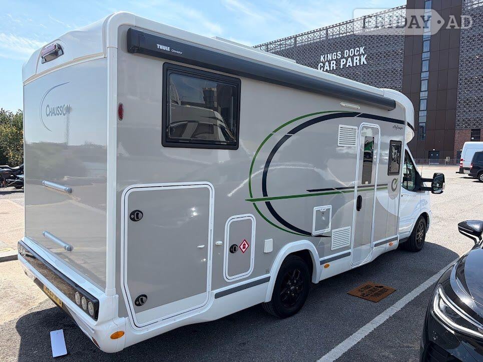 [5 berth ]Chausson Titanium Ultimate 777 GA  Automatic 7 Year Chausson warranty Only 8000 miles Located in Stoke on Trent
