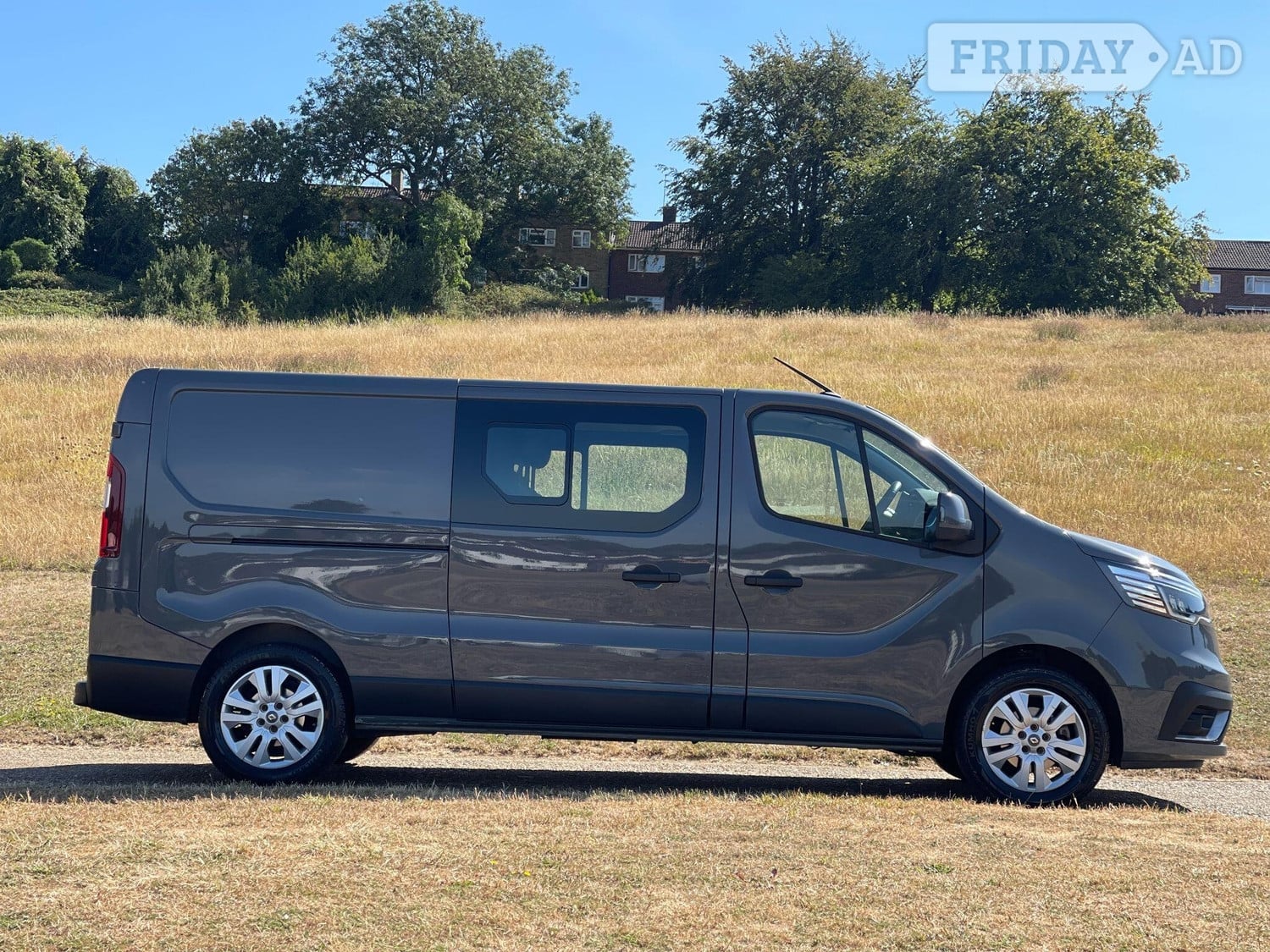 Renault Trafic 2023 - Vans & Commercial Vehicles in Hemel Hempstead