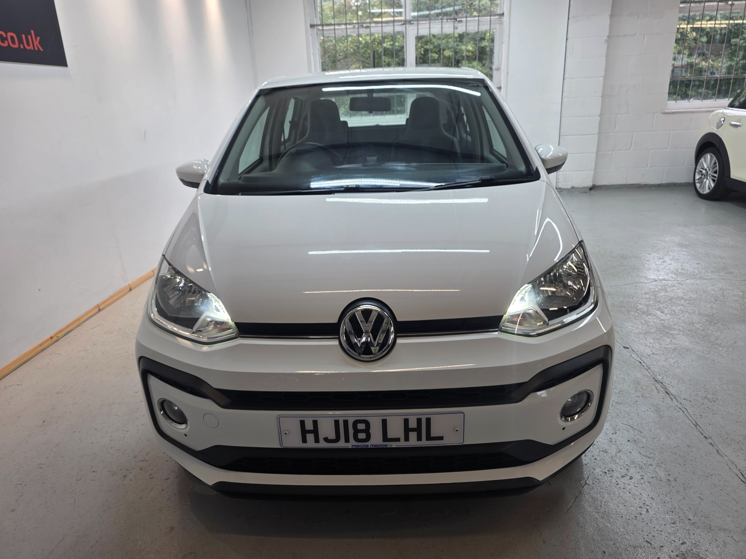 [ berth ]Volkswagen Up