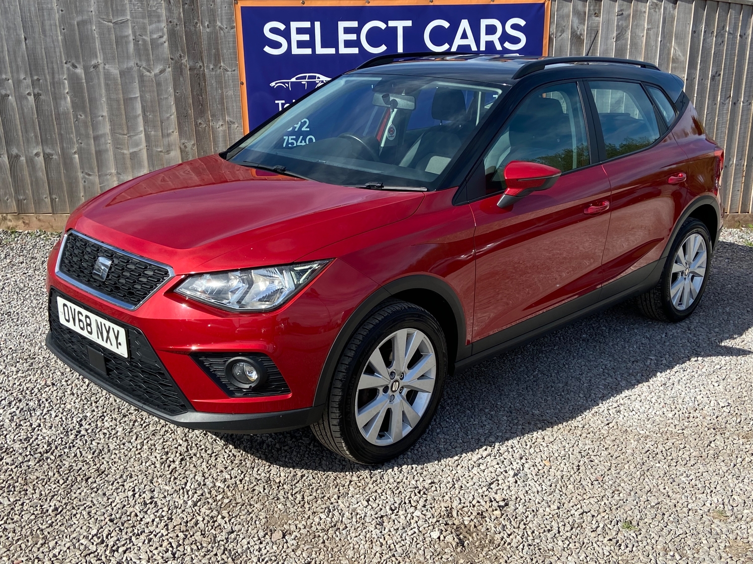 [ berth ]SEAT Arona
