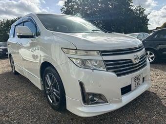 Nissan Elgrand 2012