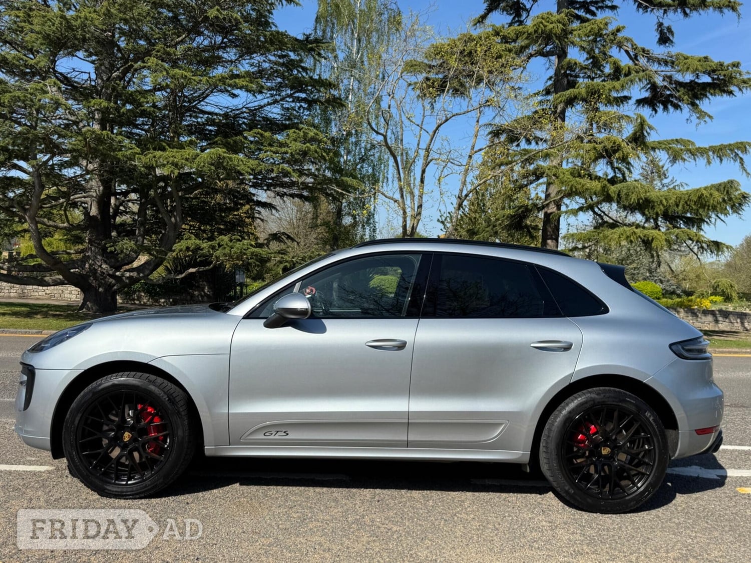 Porsche Macan 2021 - Cars in Bexley