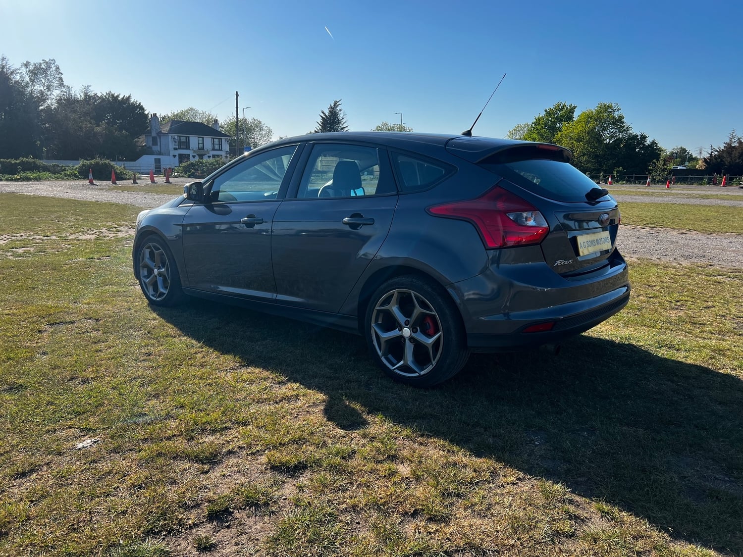 [ berth ]Ford Focus