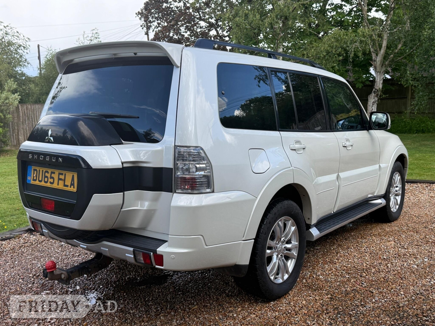 Mitsubishi Shogun 2015 - Cars